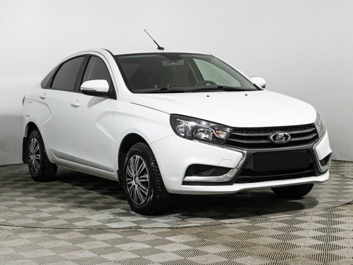 Lada Vesta