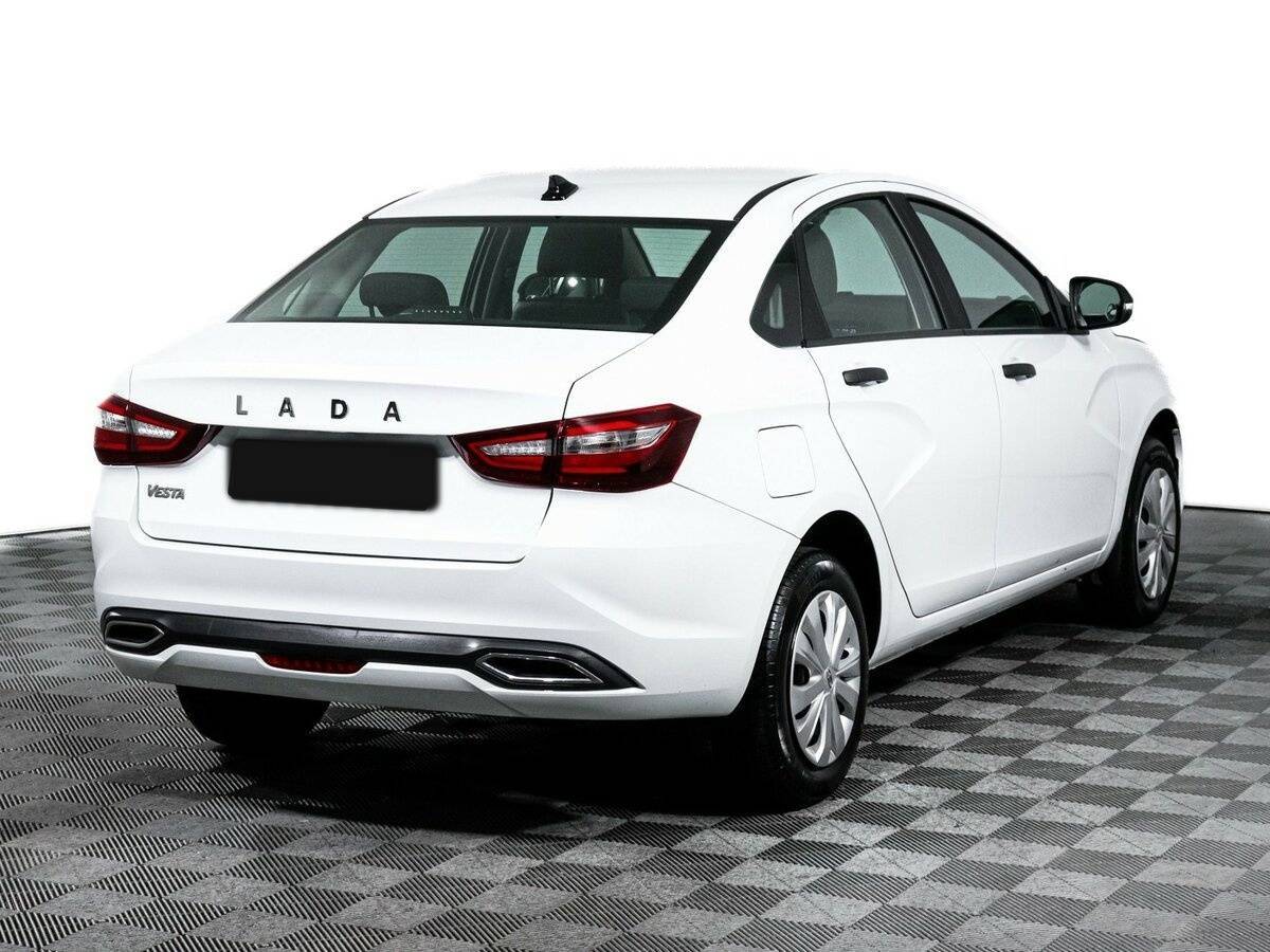 Lada Vesta
