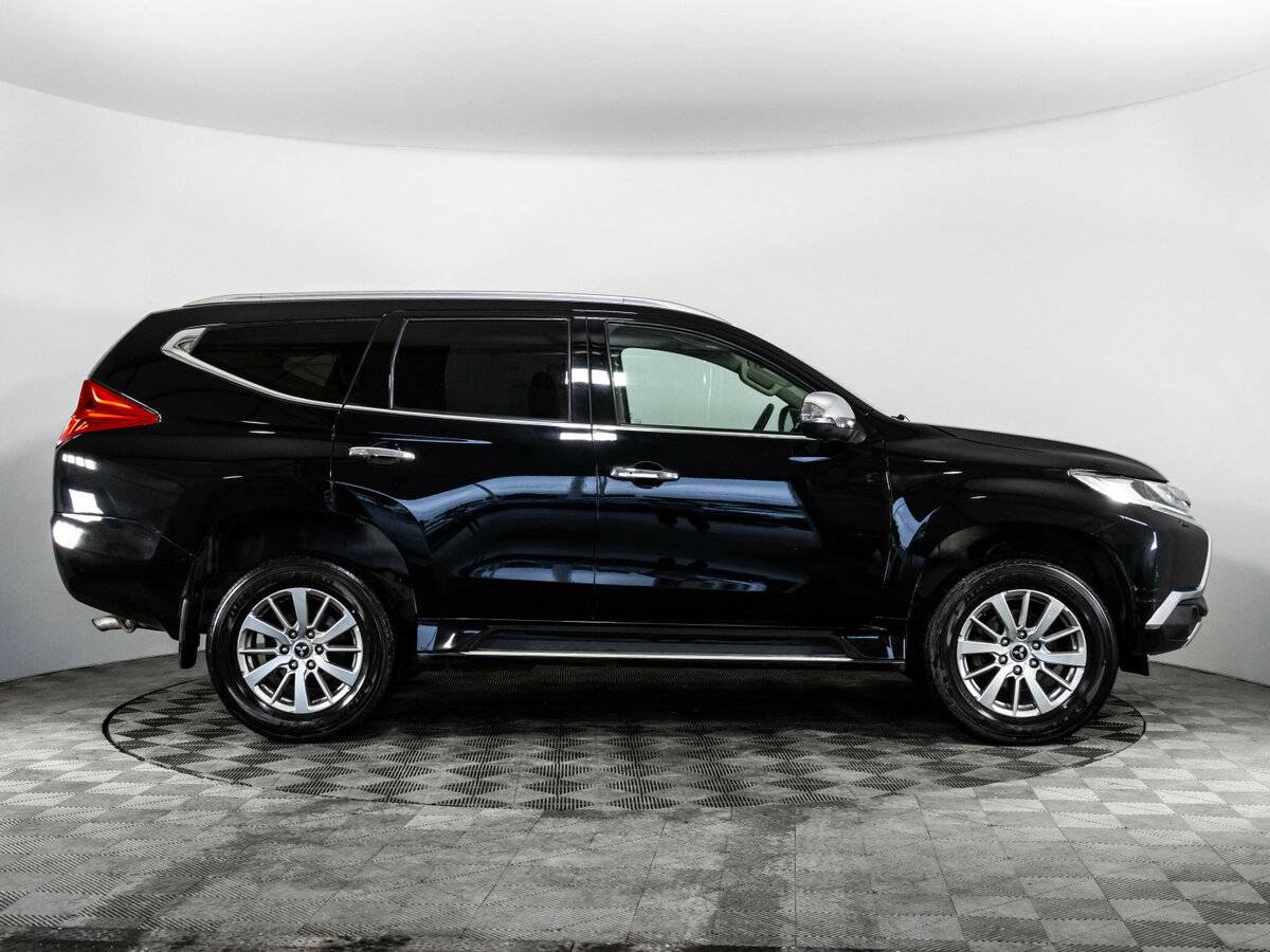 Mitsubishi Pajero Sport