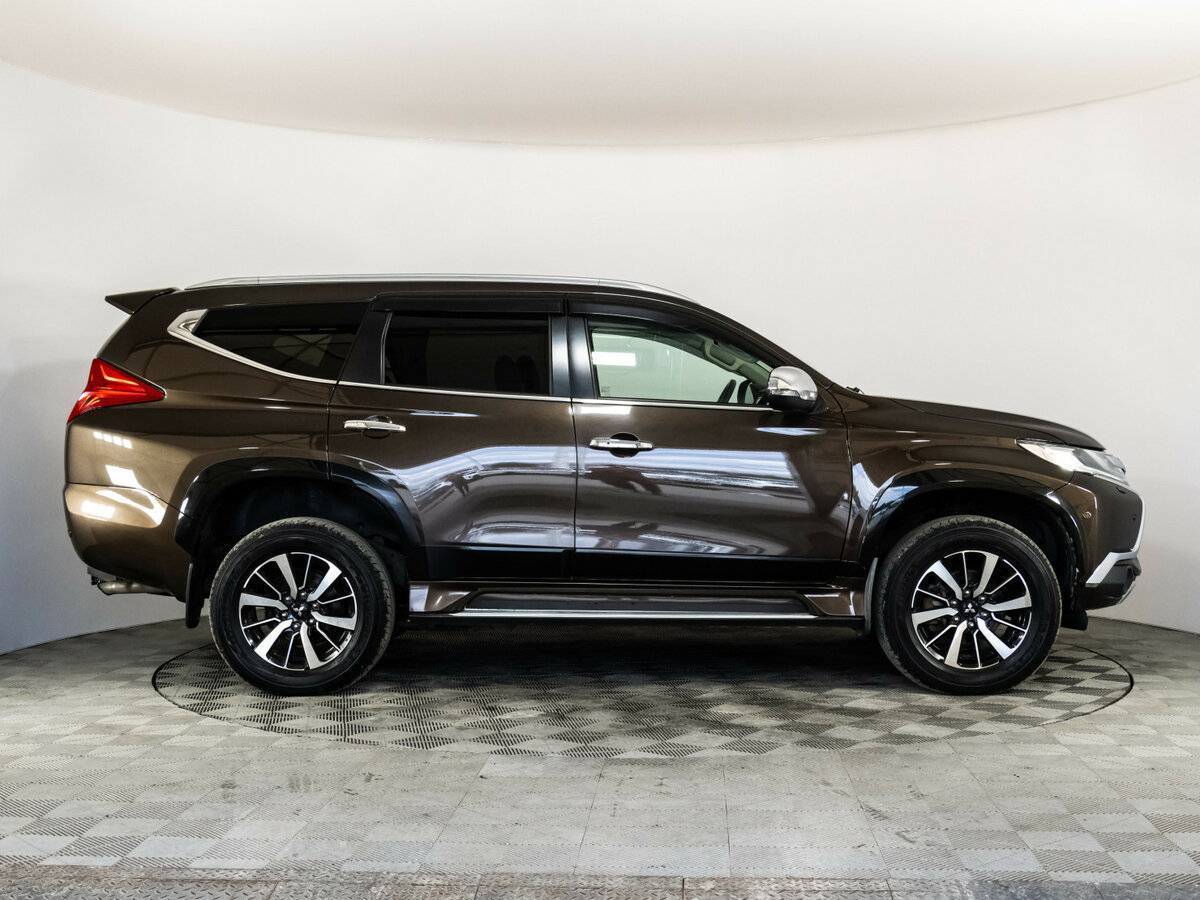 Mitsubishi Pajero Sport