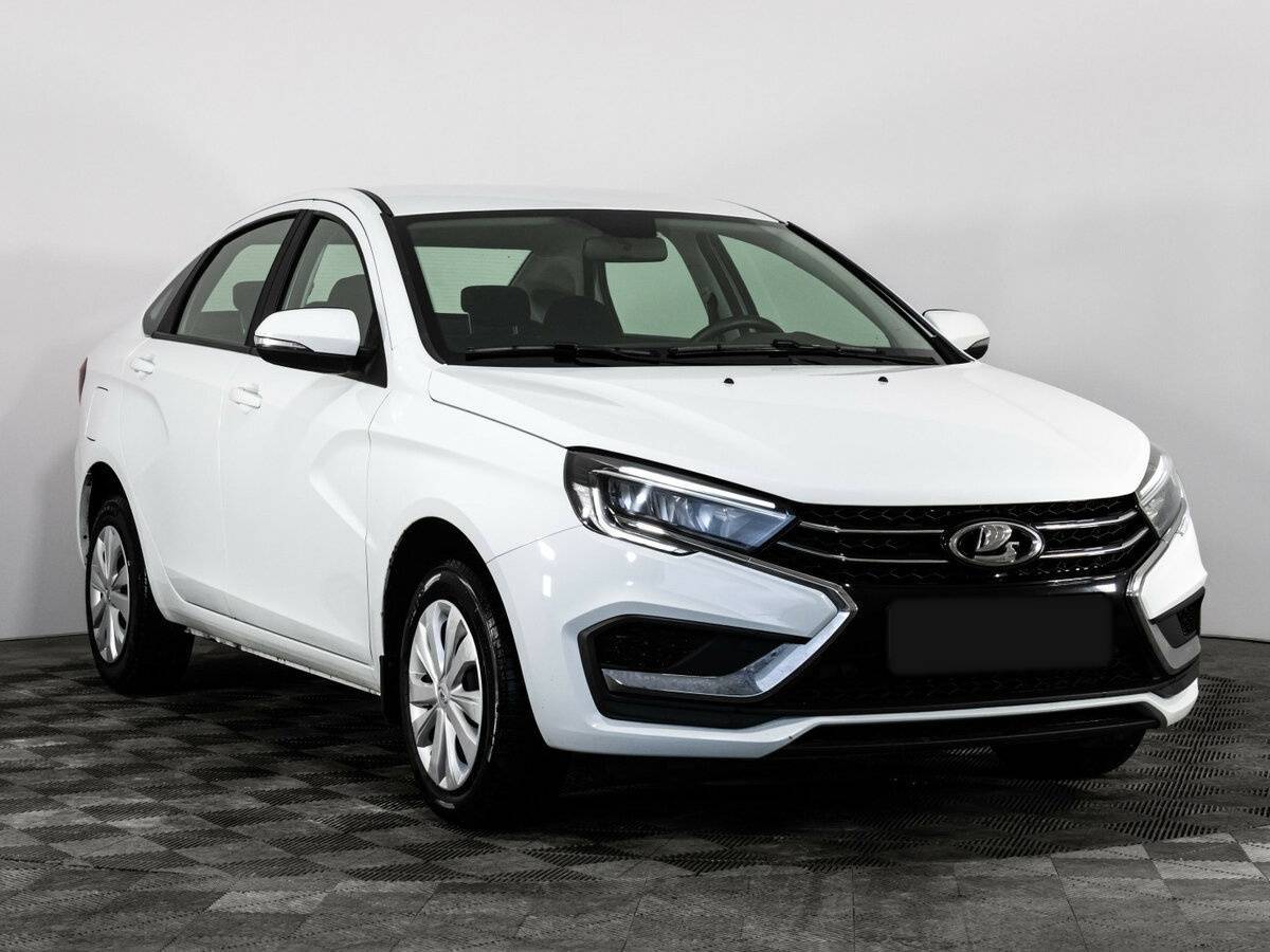 Lada Vesta