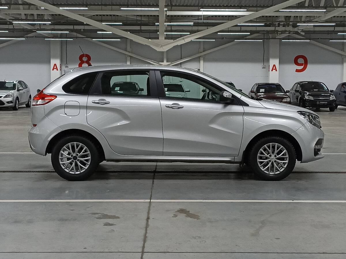 Lada XRAY