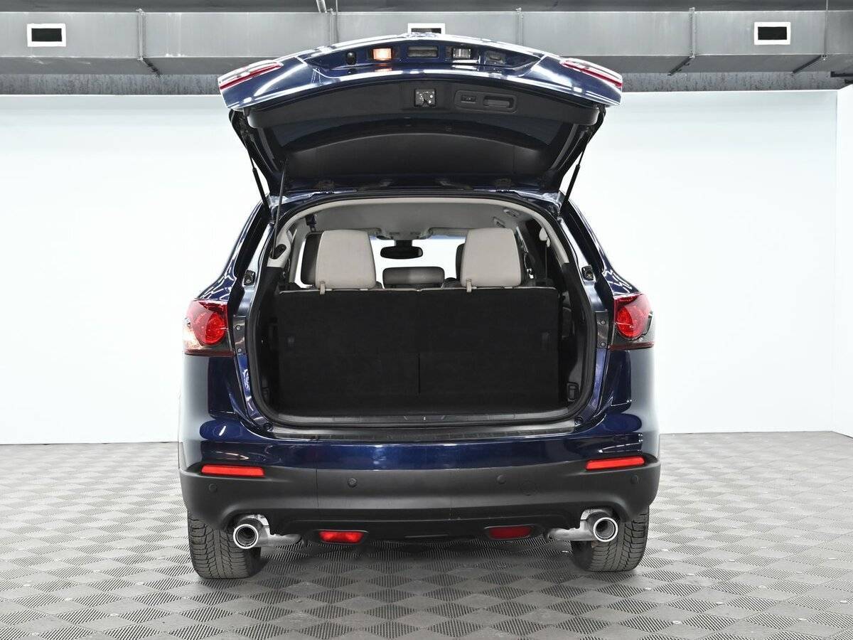 Mazda CX-9