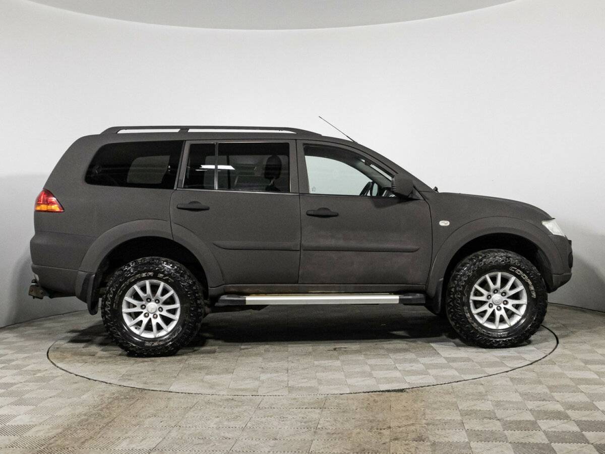 Mitsubishi Pajero Sport