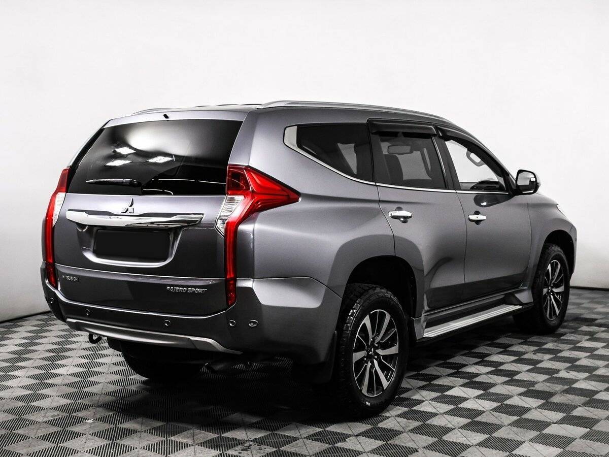 Mitsubishi Pajero Sport