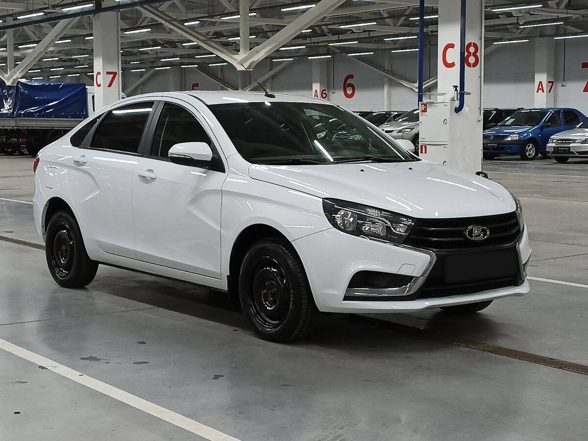 Lada Vesta
