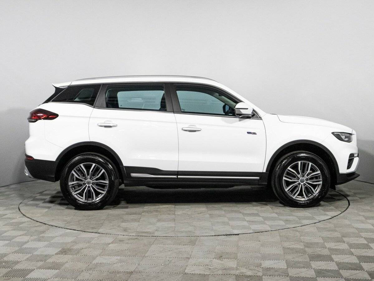 Geely Atlas Pro