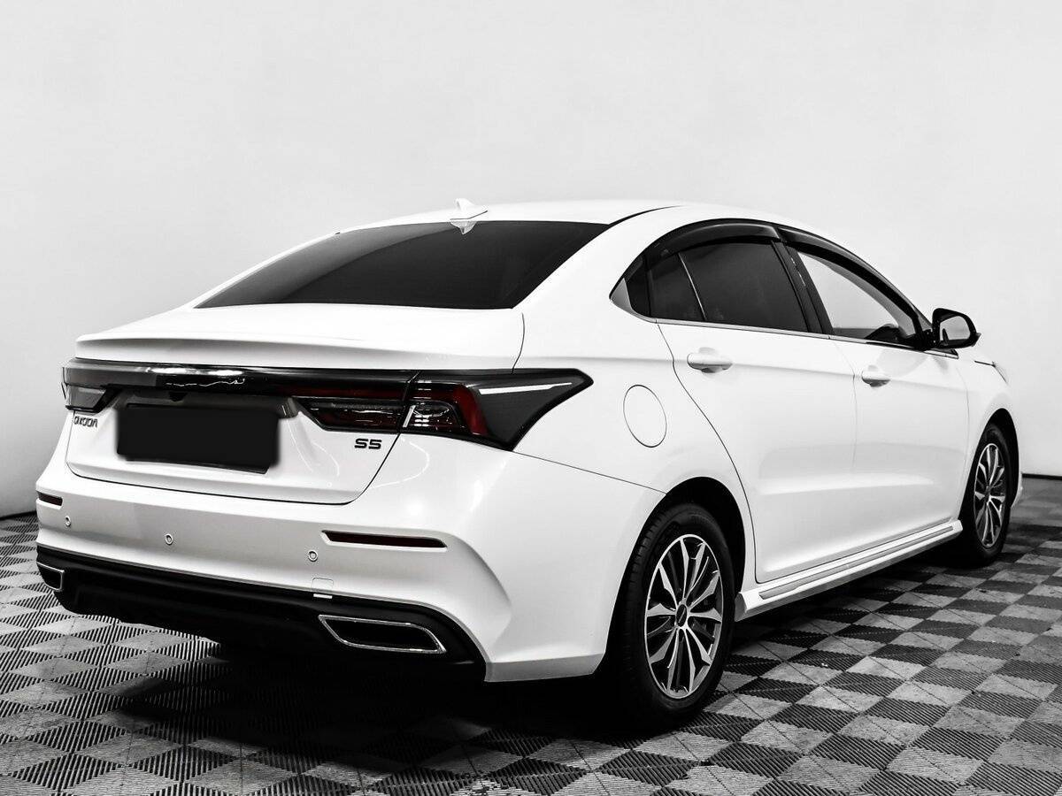 Omoda S5