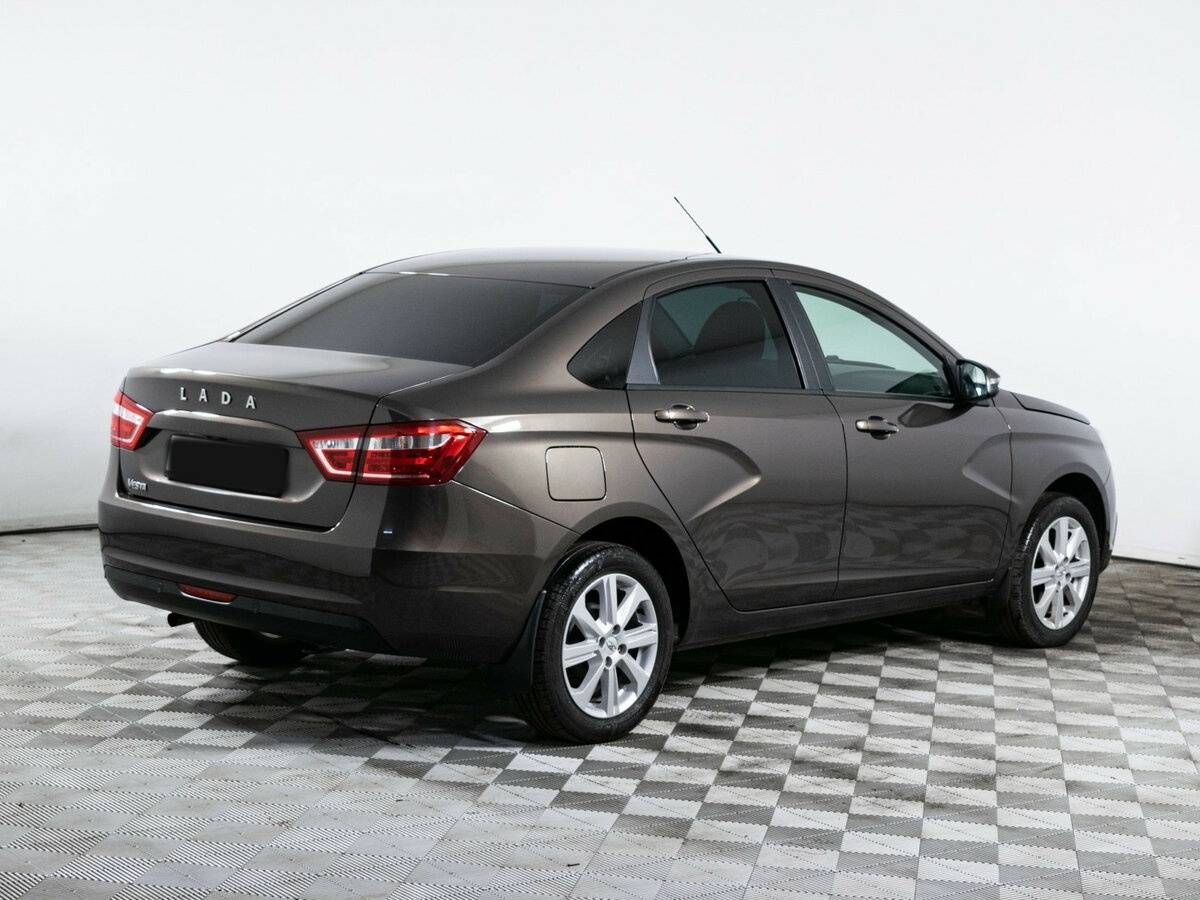 Lada Vesta