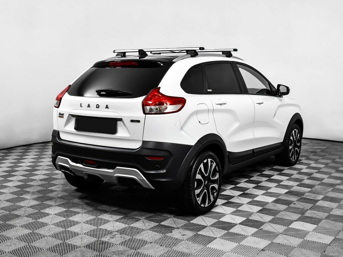 Lada XRAY