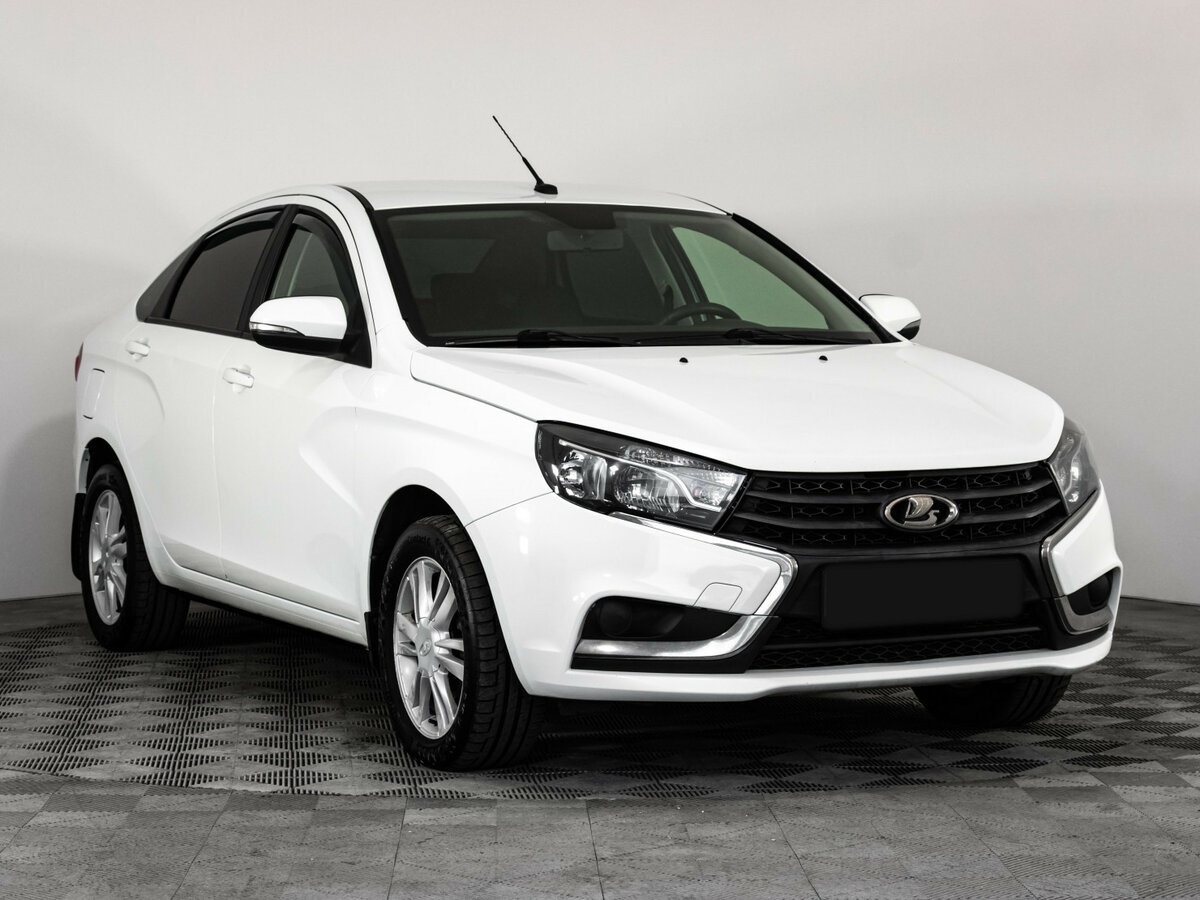 Lada Vesta