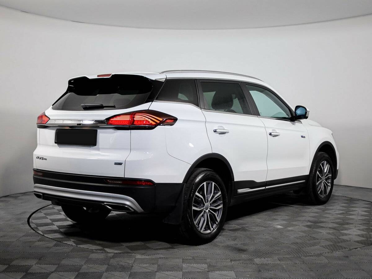 Geely Atlas Pro