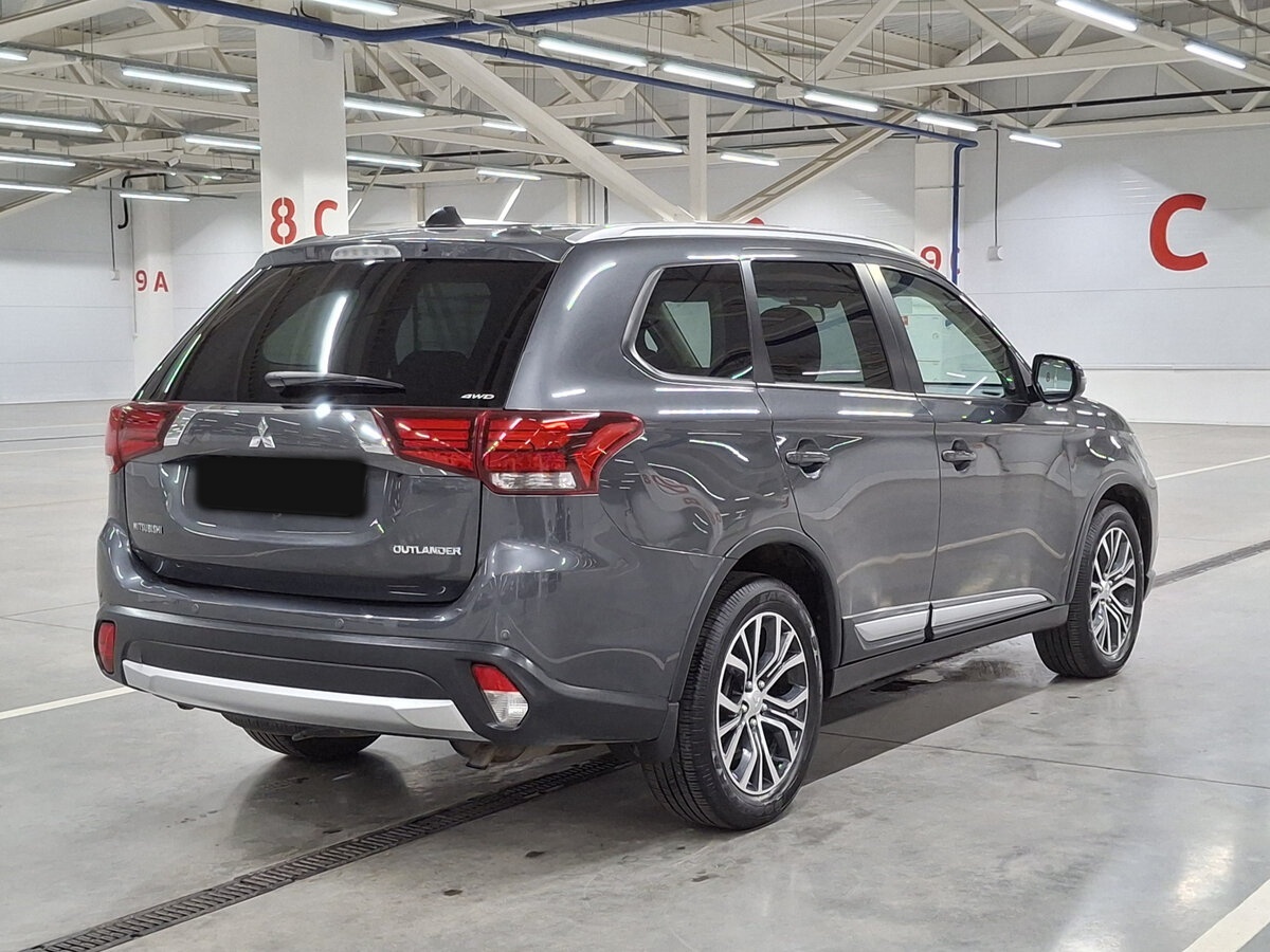 Mitsubishi Outlander