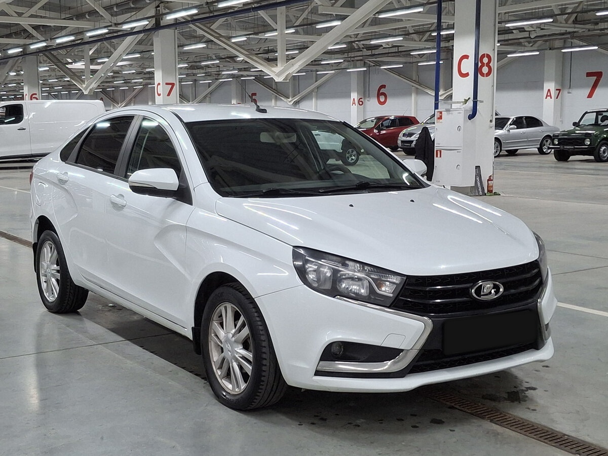 Lada Vesta