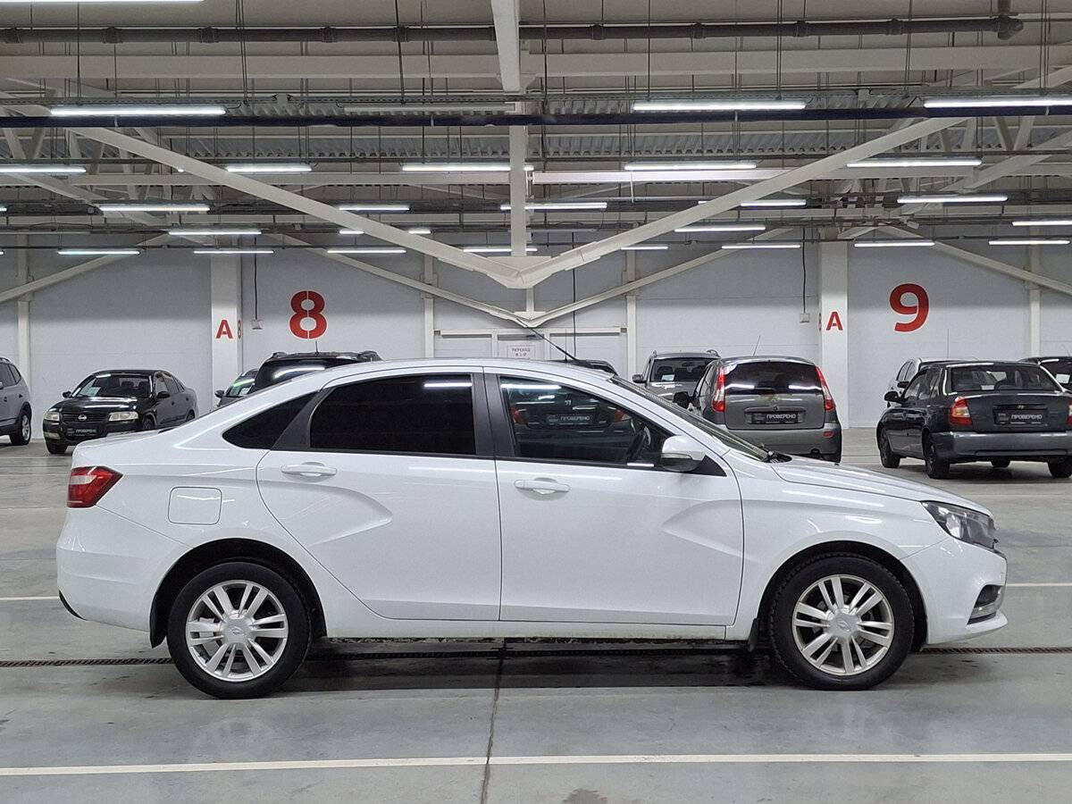 Lada Vesta