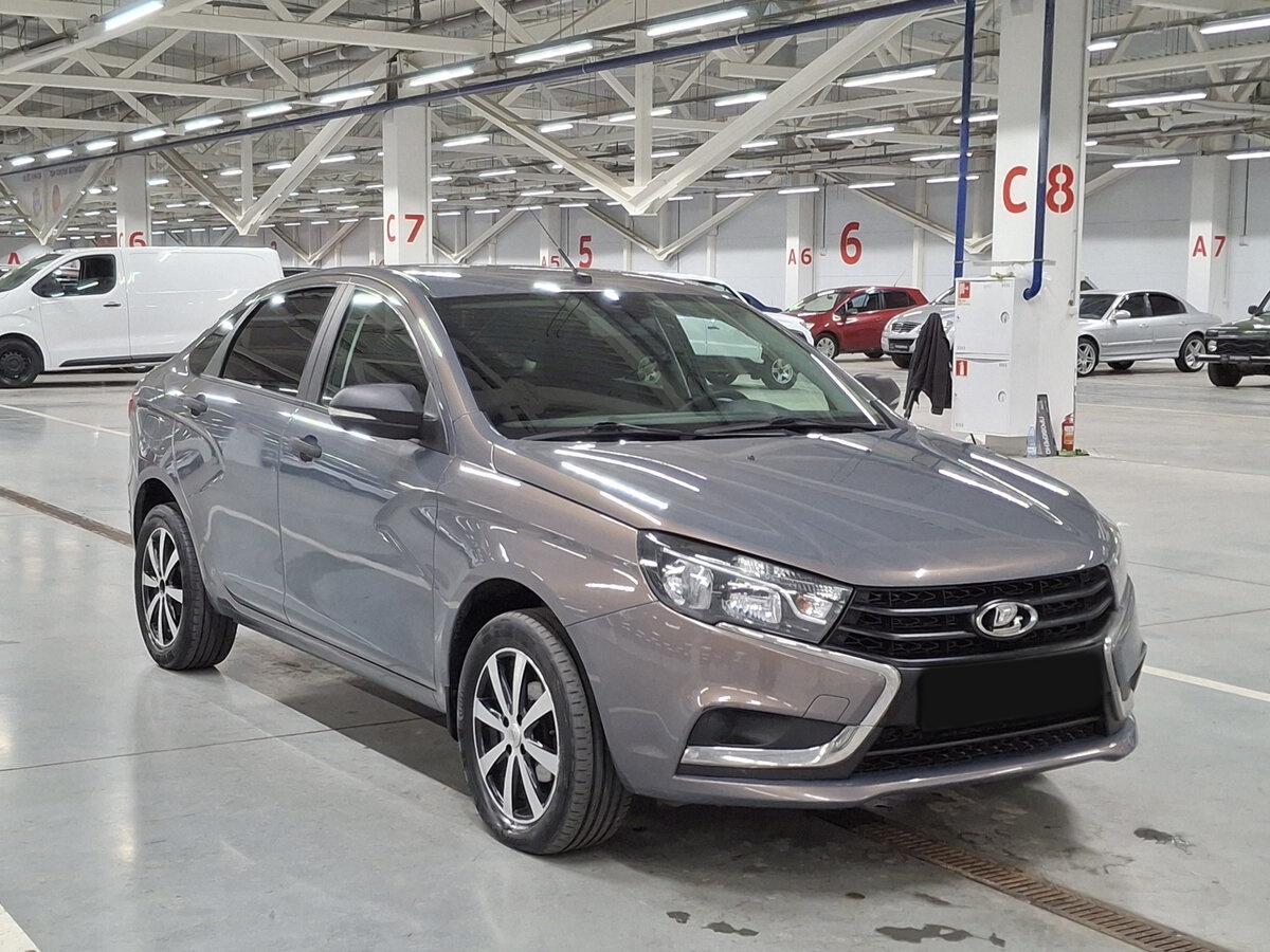 Lada Vesta