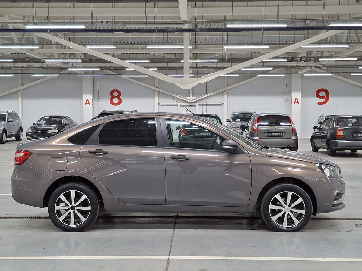 Lada Vesta