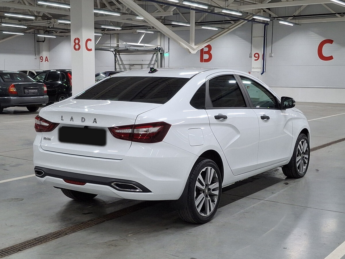Lada Vesta