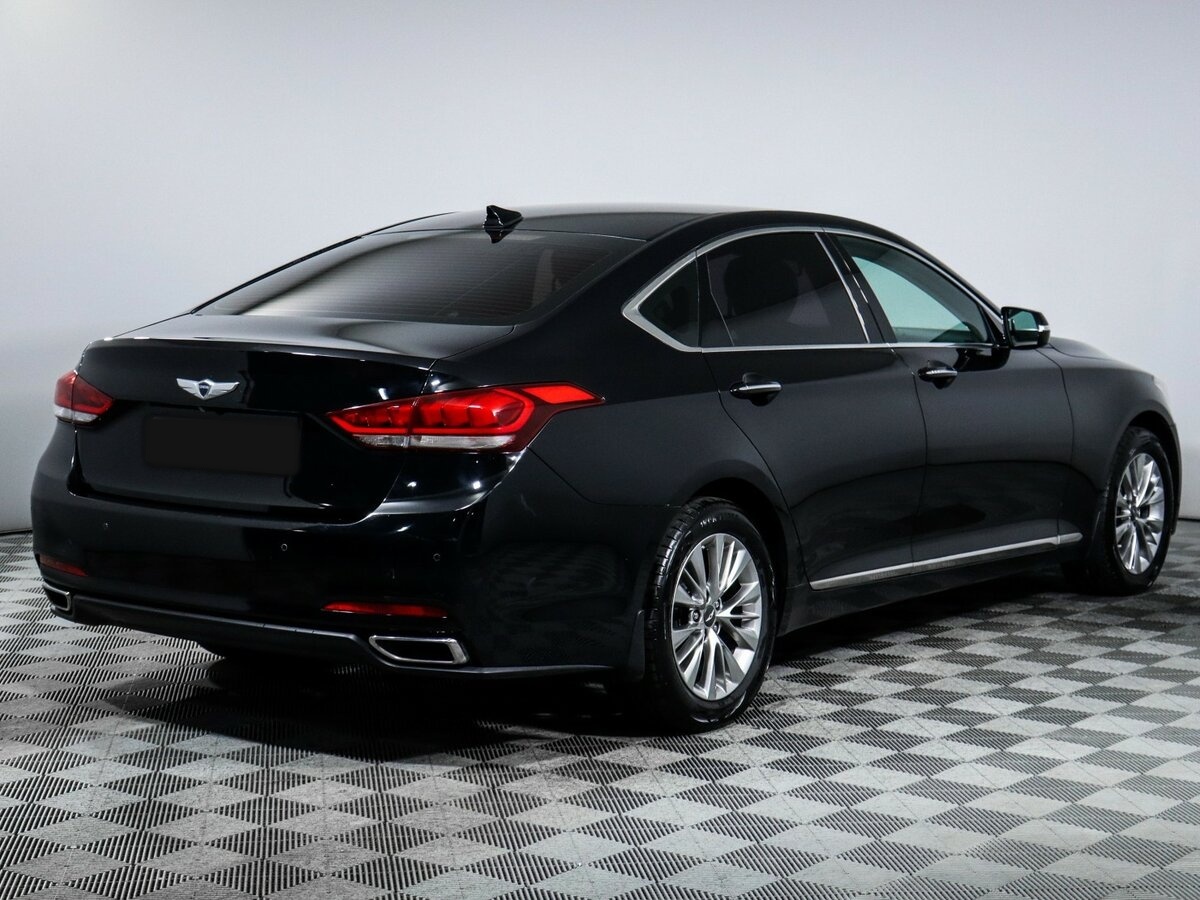 Hyundai Genesis