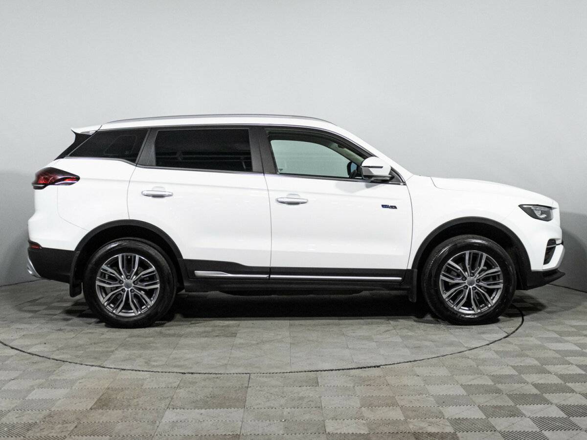 Geely Atlas Pro