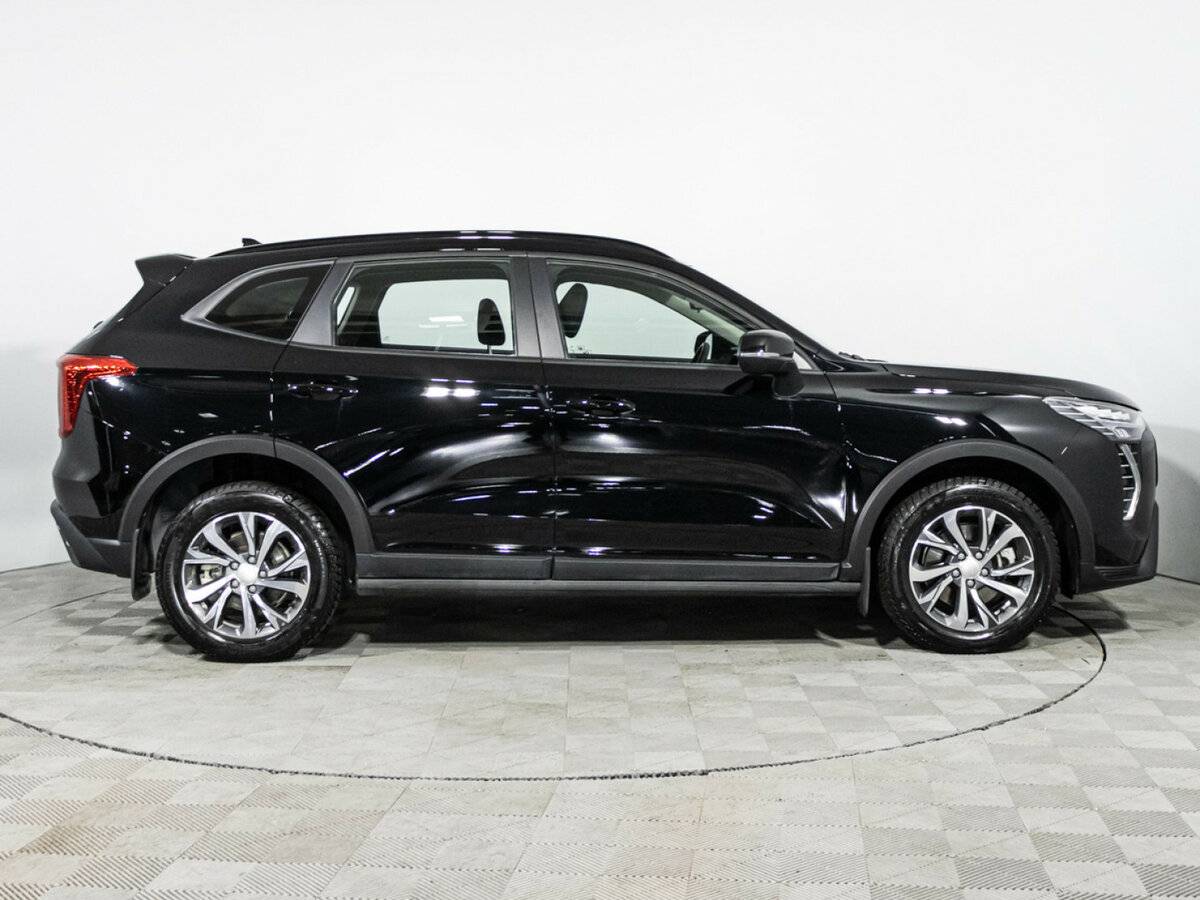 Haval Jolion