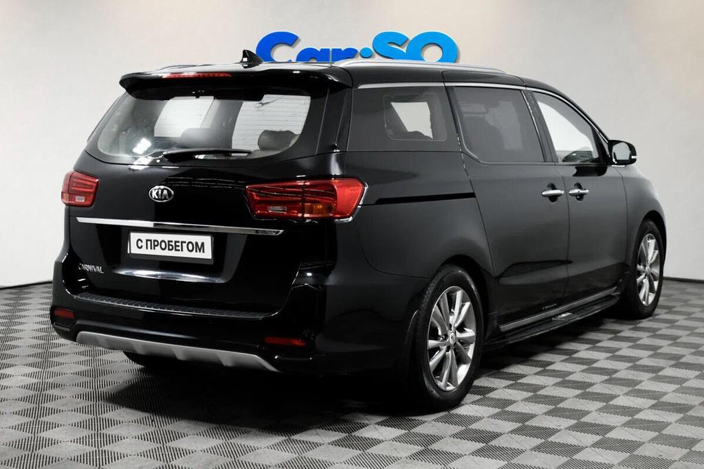 KIA Carnival, III