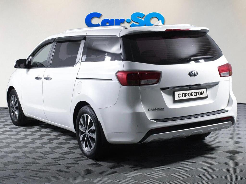 KIA Carnival, III