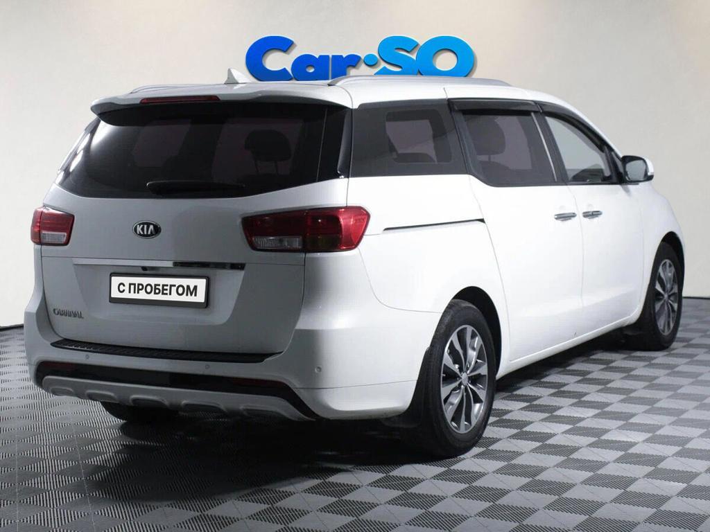 KIA Carnival, III