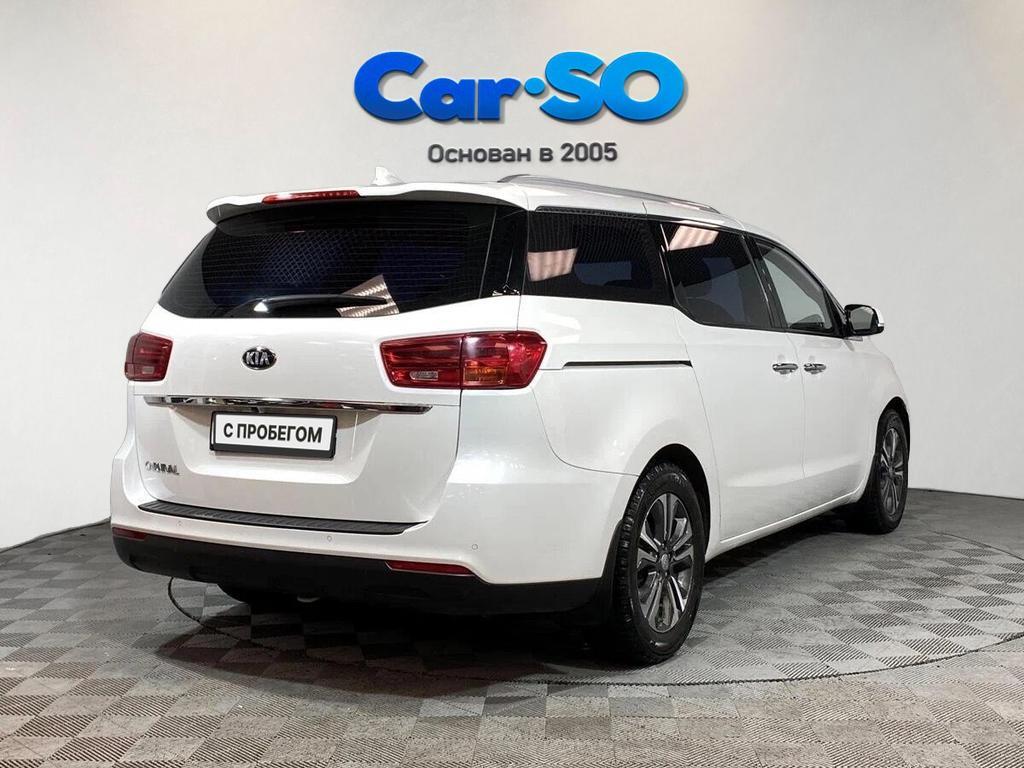 KIA Carnival, III