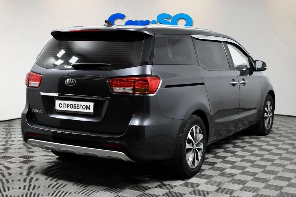 KIA Carnival, III