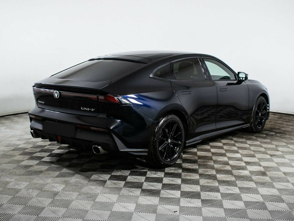 Changan UNI-V