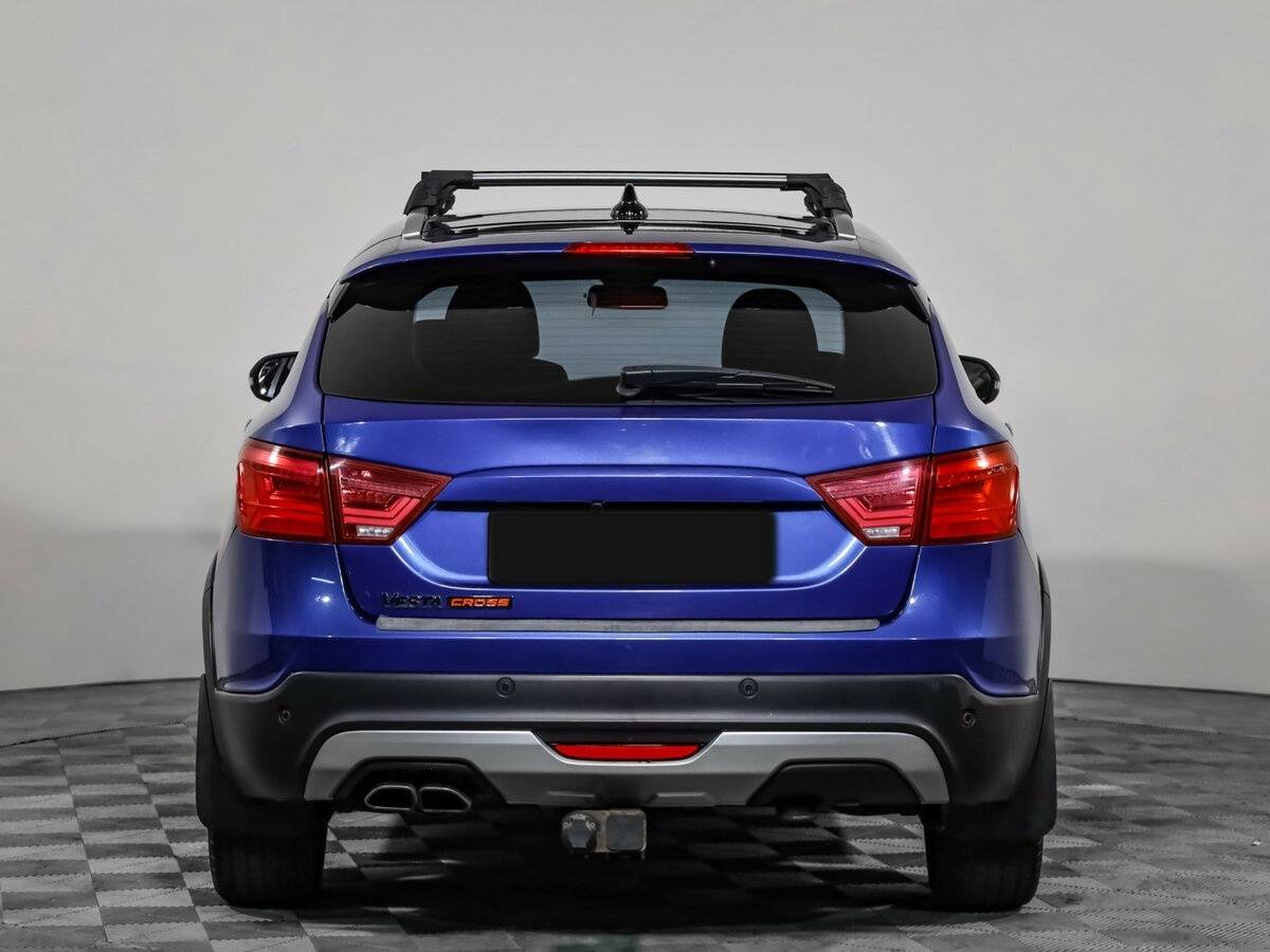 Lada Vesta