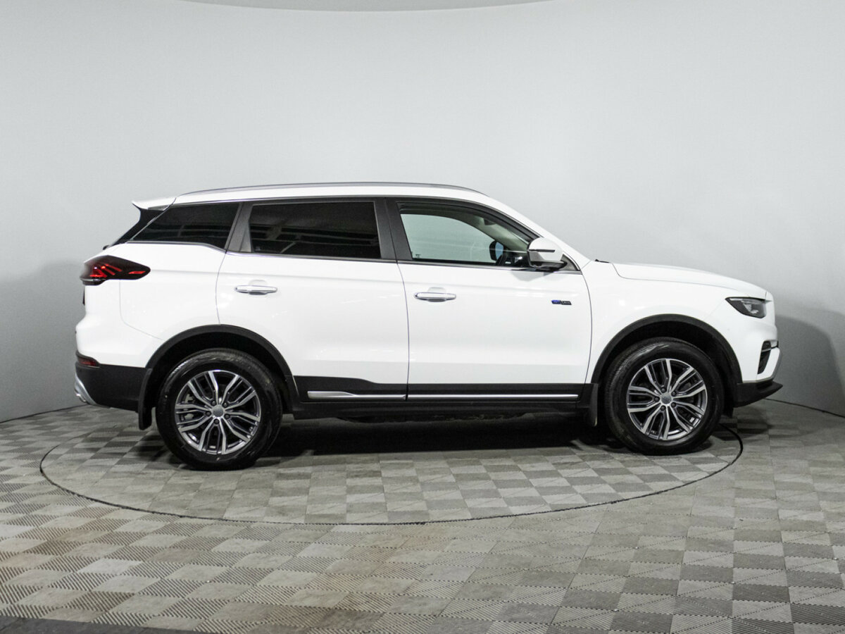 Geely Atlas Pro