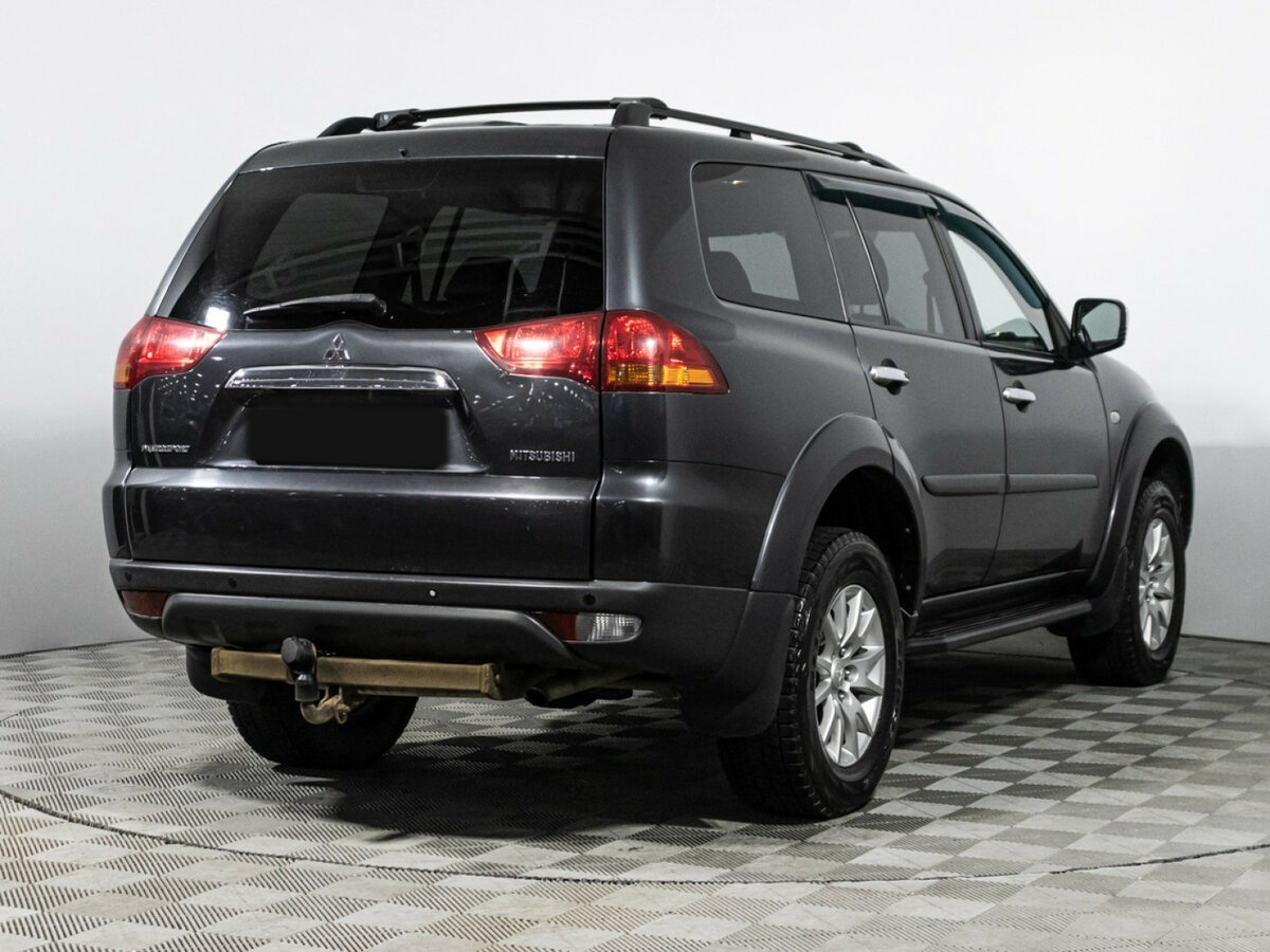 Mitsubishi Pajero Sport