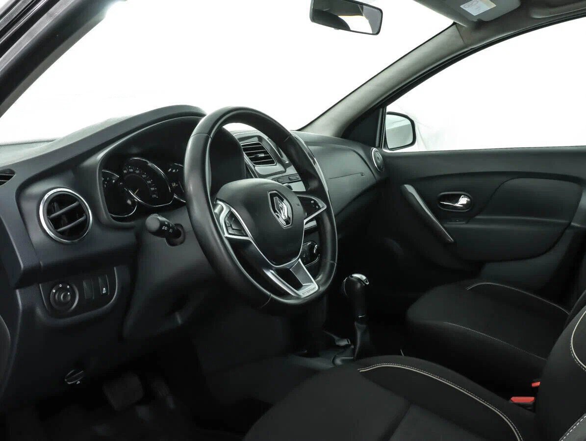 Renault Logan, II Рестайлинг