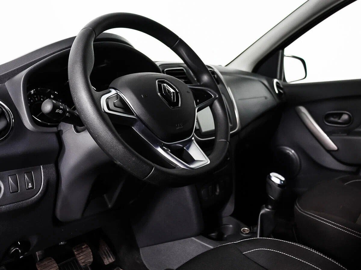 Renault Sandero, II Рестайлинг