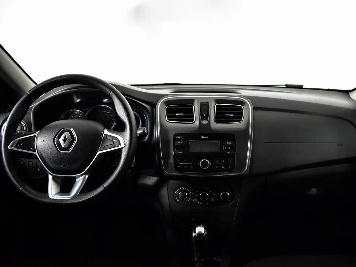Renault Sandero, II Рестайлинг