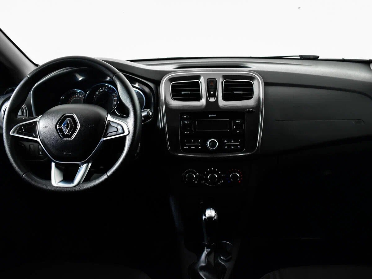 Renault Sandero, II Рестайлинг