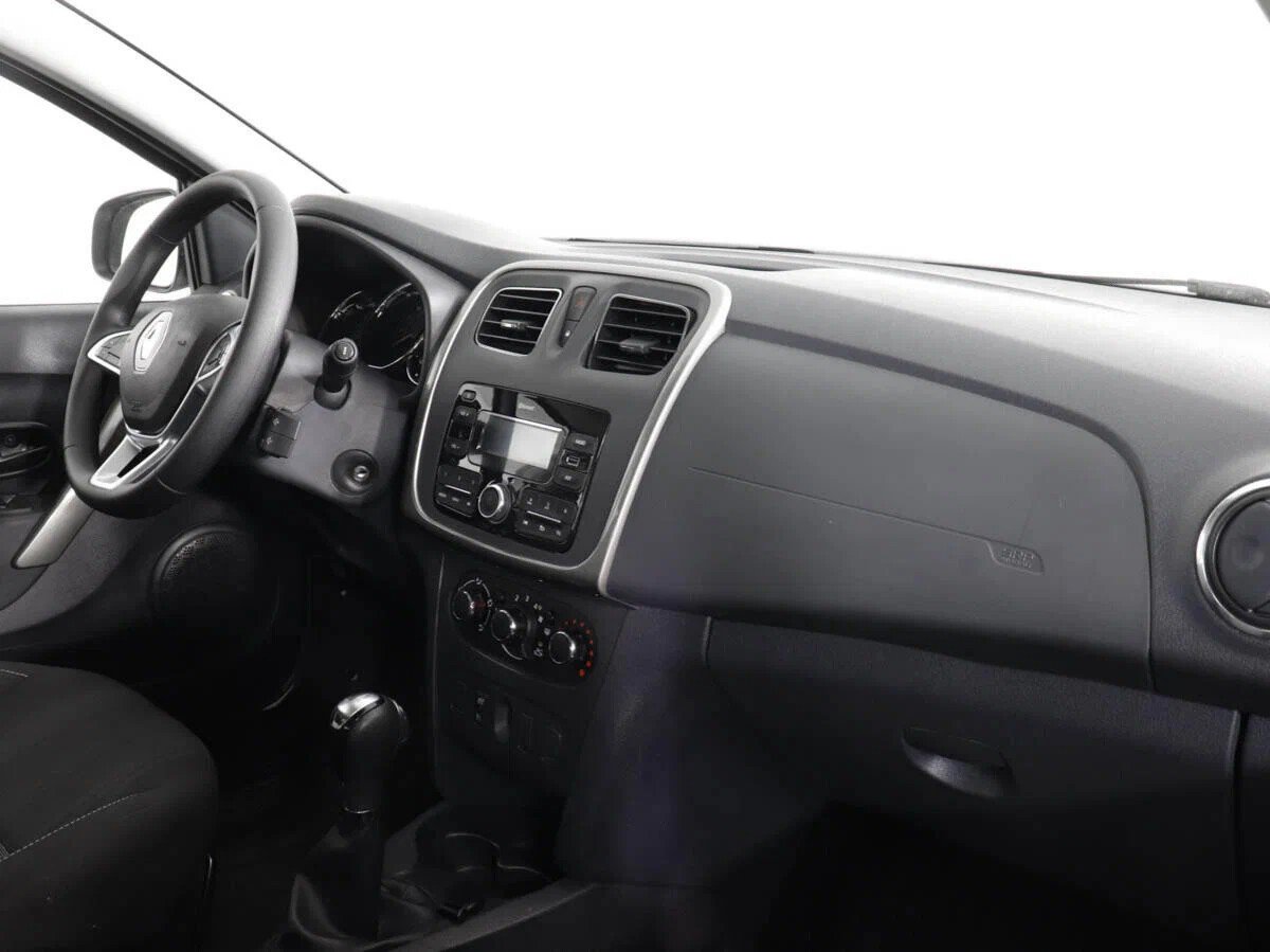 Renault Sandero, II Рестайлинг
