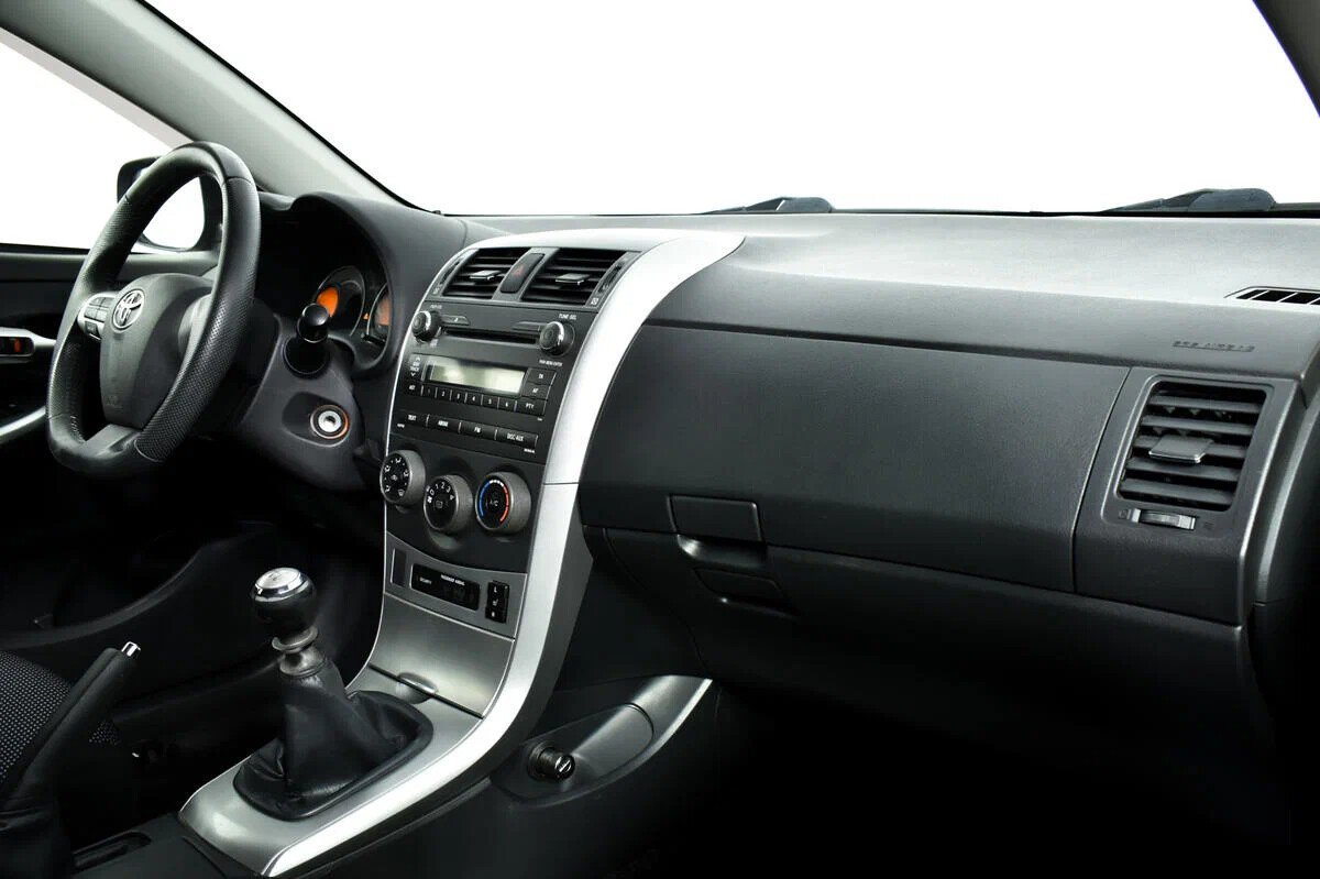 Toyota Corolla, X (E140, E150) Рестайлинг
