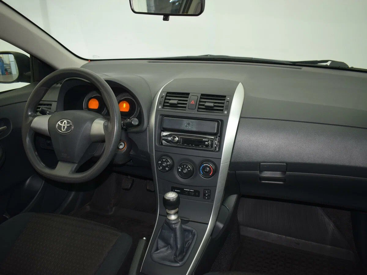 Toyota Corolla, X (E140, E150) Рестайлинг