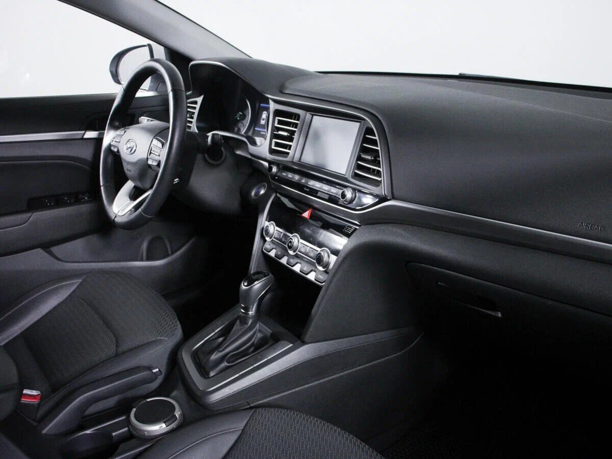 Hyundai Elantra, VI (AD) Рестайлинг
