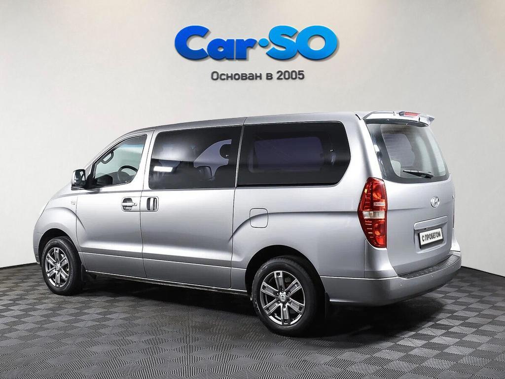 Hyundai Grand Starex, I