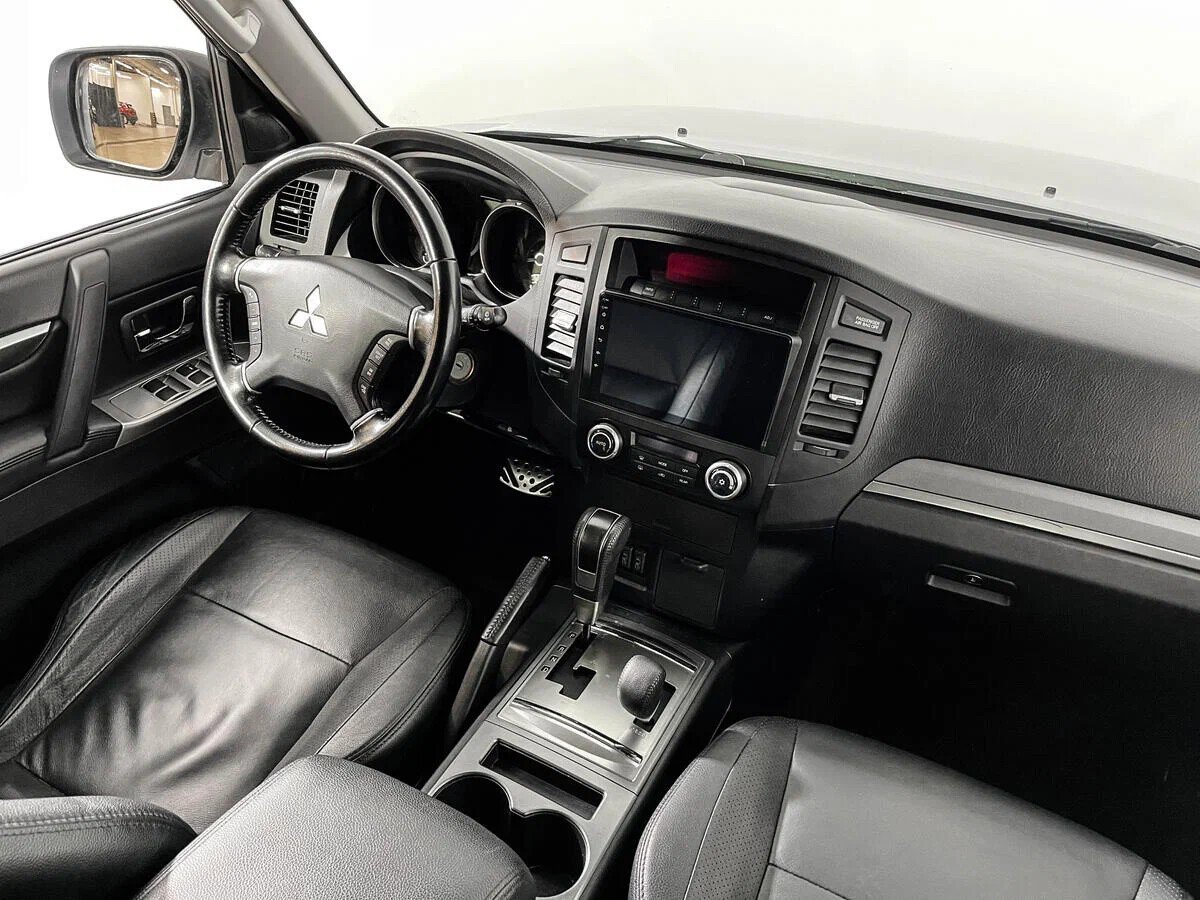 Mitsubishi Pajero, IV Рестайлинг 1