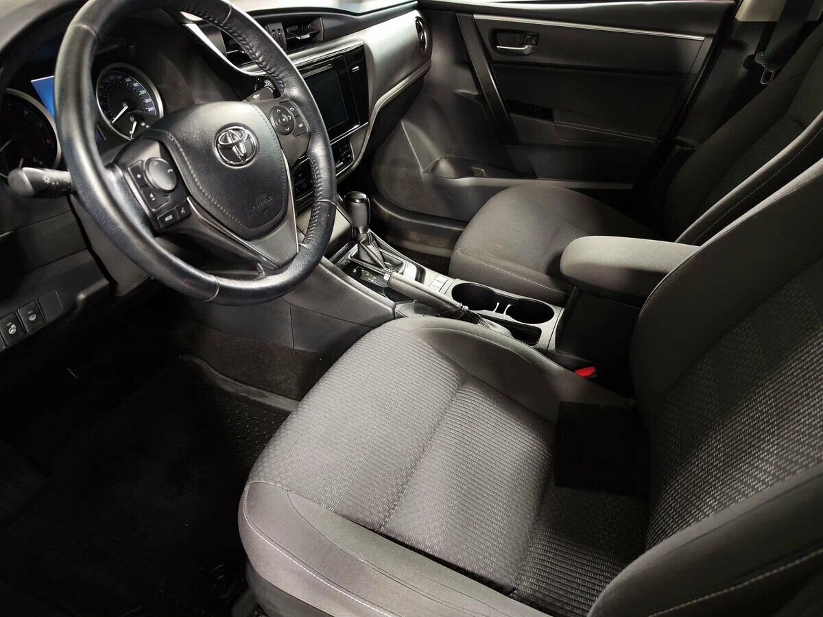 Toyota Corolla, XI (E160, E170, E180) Рестайлинг 1