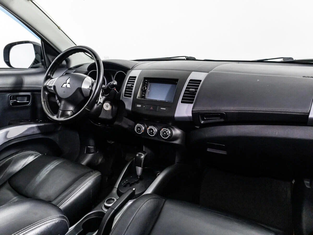 Mitsubishi Outlander, II Рестайлинг