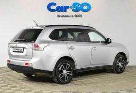 Mitsubishi Outlander, III