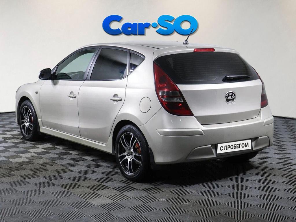 Hyundai i30, I Рестайлинг