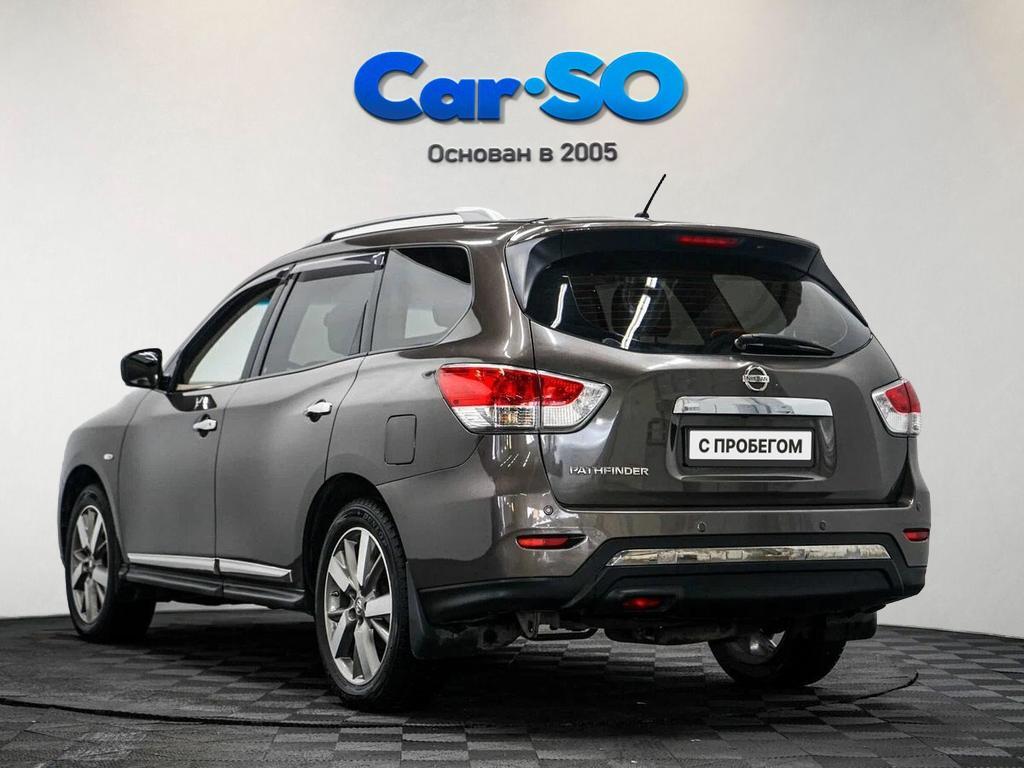 Nissan Pathfinder, IV