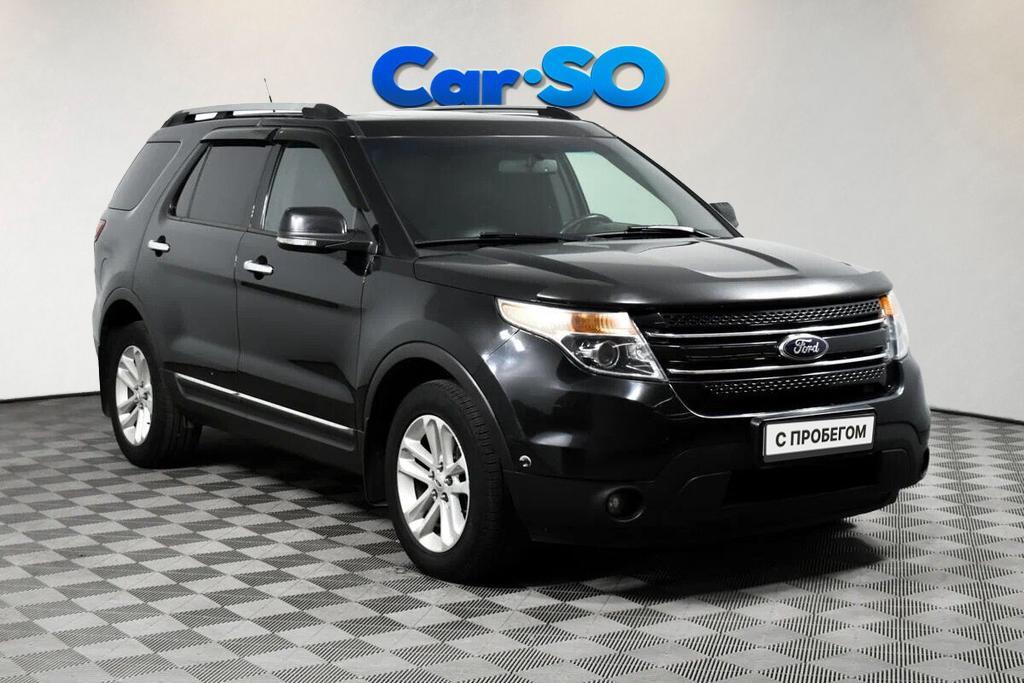 Ford Explorer, V